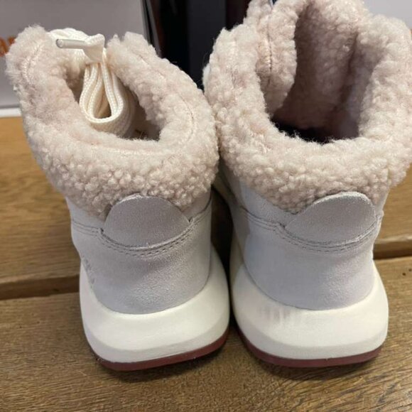 TIMBERLAND WOMEN'S RETRO SWIFT HIGH TOP LACE SNEAKE NATURAL SUEDE A431J-EUP - Picture 4 of 8